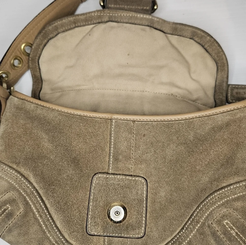 Vintage Coach Y2k Tan Suede Mini Soho Hobo Shoulder Bag #10189